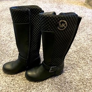 Toddler Girls’ MK Boots Size 11